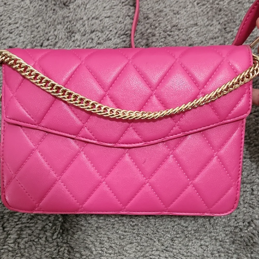 Forever 21 Pink Quilted Shoulder Bag/Purse With Adjustable Straps | One Size - Picture 7 of 11